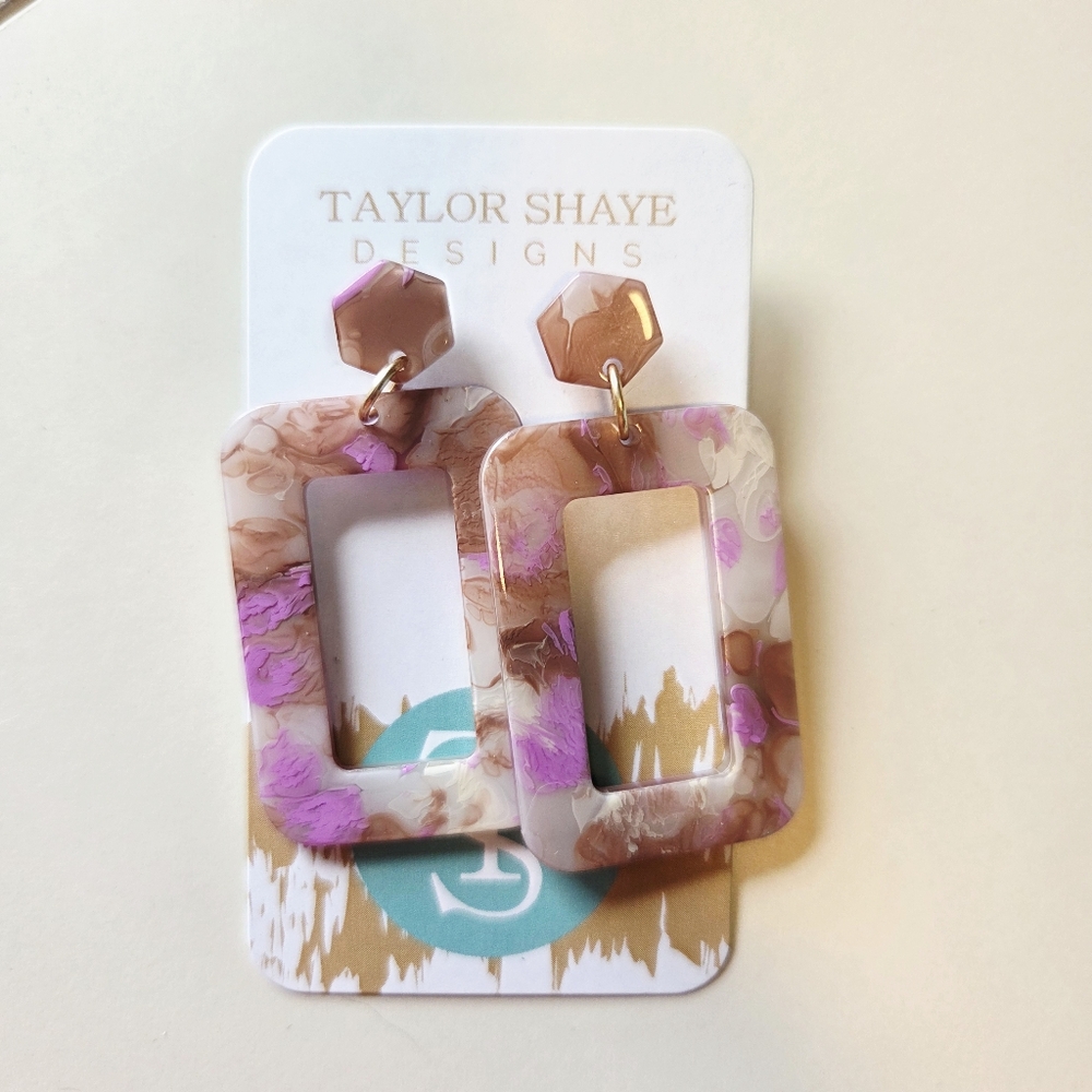 NEW Taylor Shaye Pink and Brown Earrings
